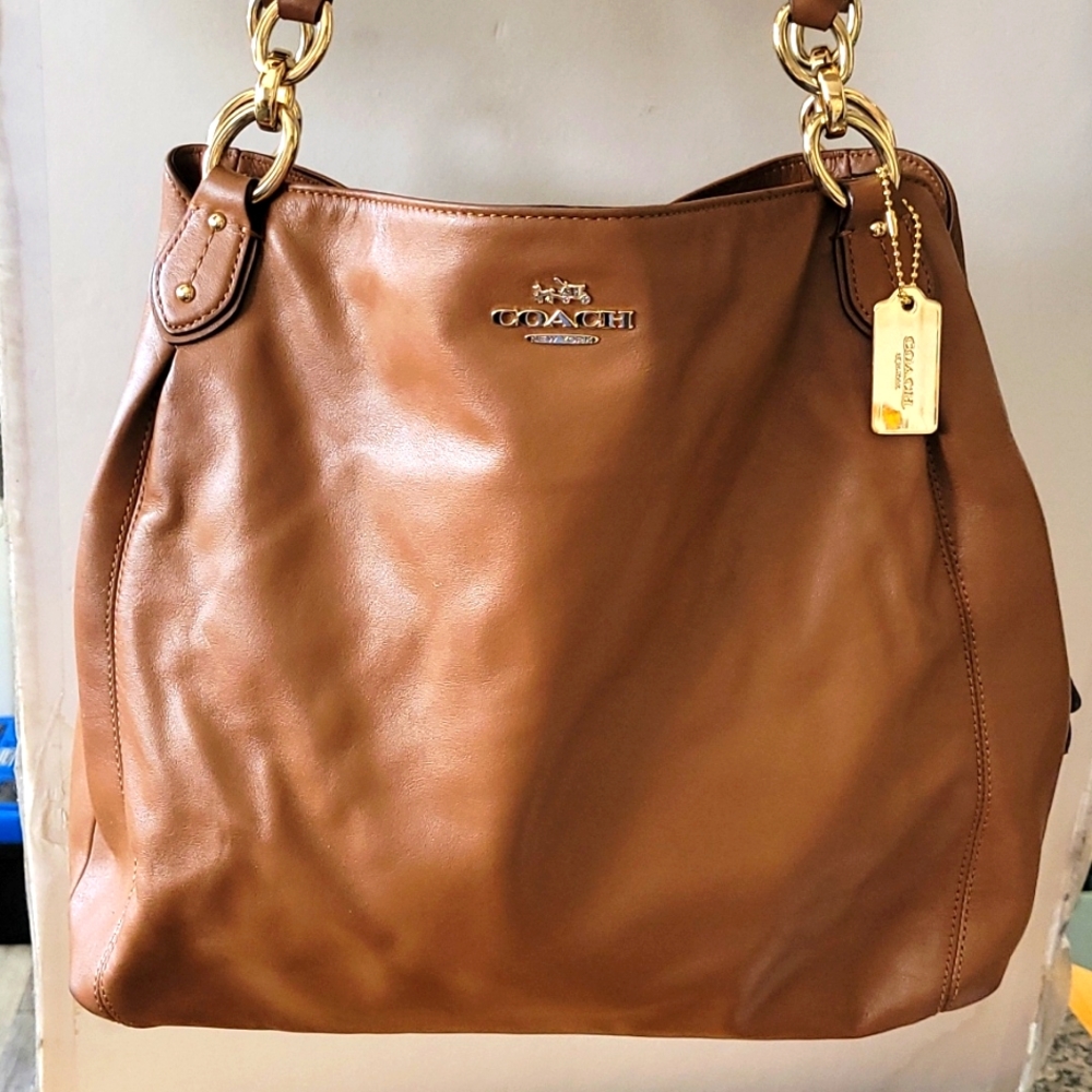 Coach Leather Colette Hobo Handbag Shoulder Bag